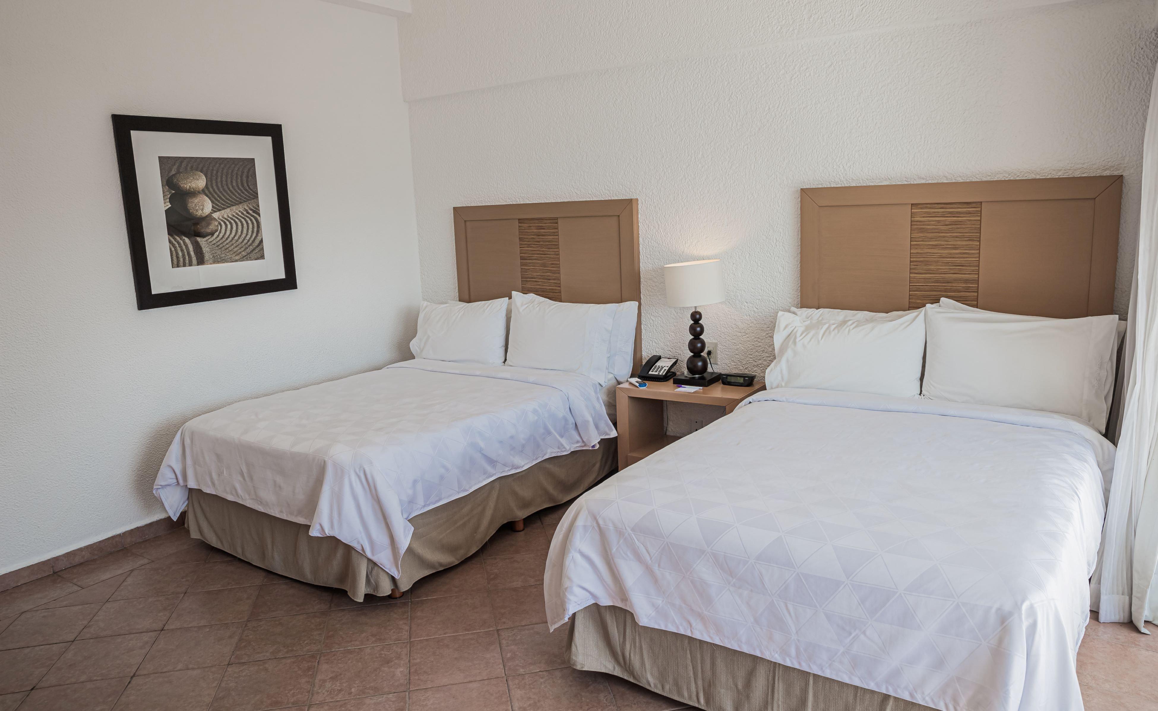 HOLIDAY INN RESORT ACAPULCO, AN IHG HOTEL ACAPULCO 4* (Mexico) - from US$  48 | BOOKED